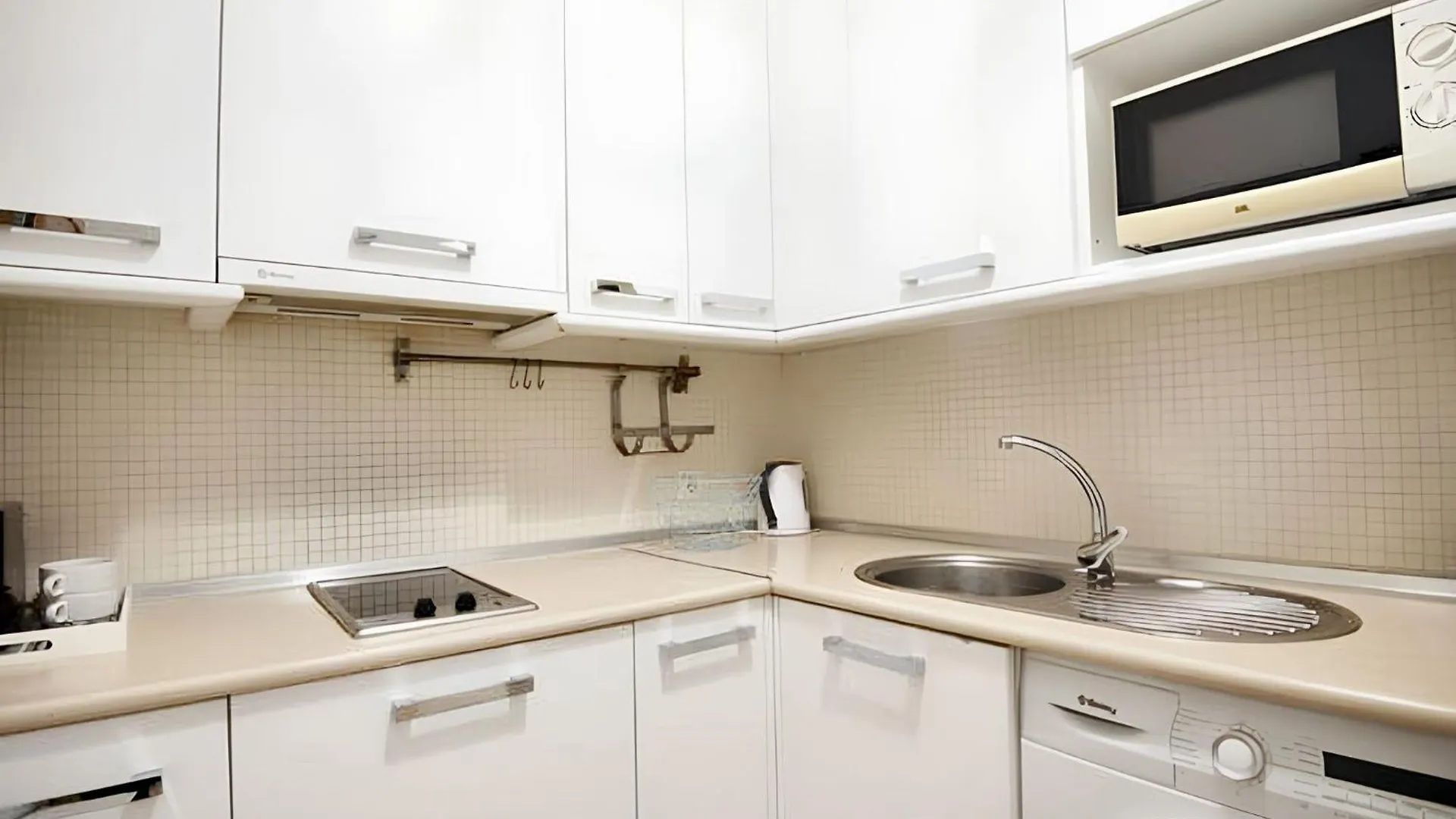 Charming Apartment Malaga 40 M² + Internet 0*,  Ισπανία