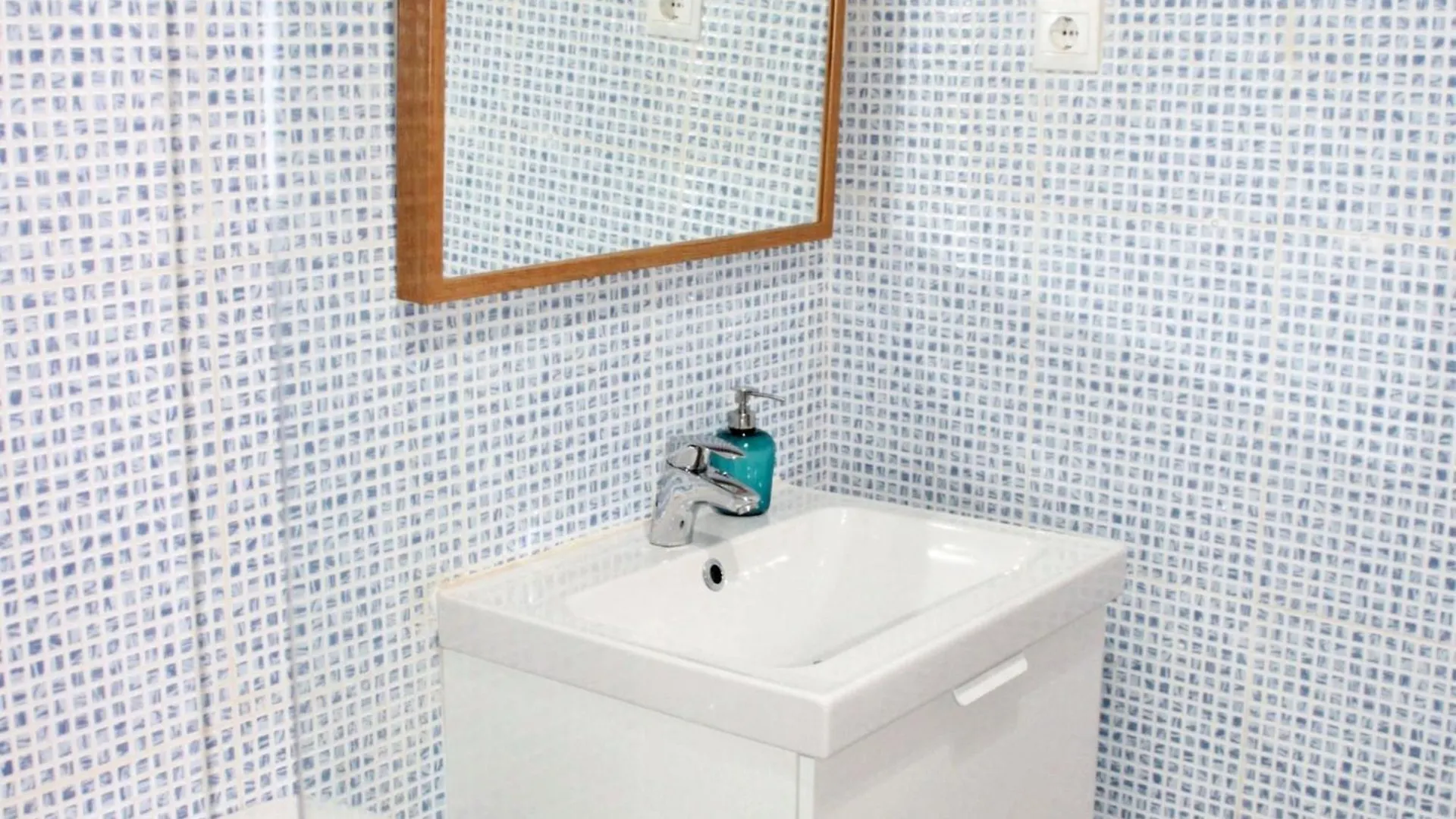 Charming Apartment Malaga 40 M² + Internet Ισπανία